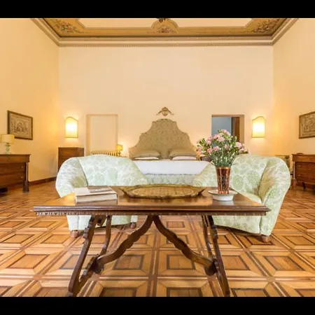 Palazzo Mantua Benavides & Padova