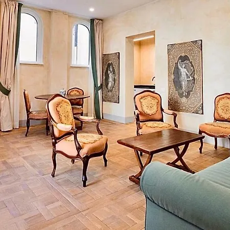Palazzo Mantua Benavides &
