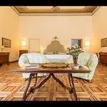 Palazzo Mantua Benavides Suites&apartments Padova