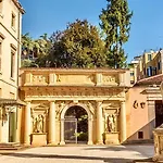 Palazzo Mantua Benavides Suites&apartments Affittacamere