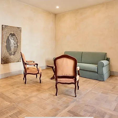 Palazzo Mantua Benavides &